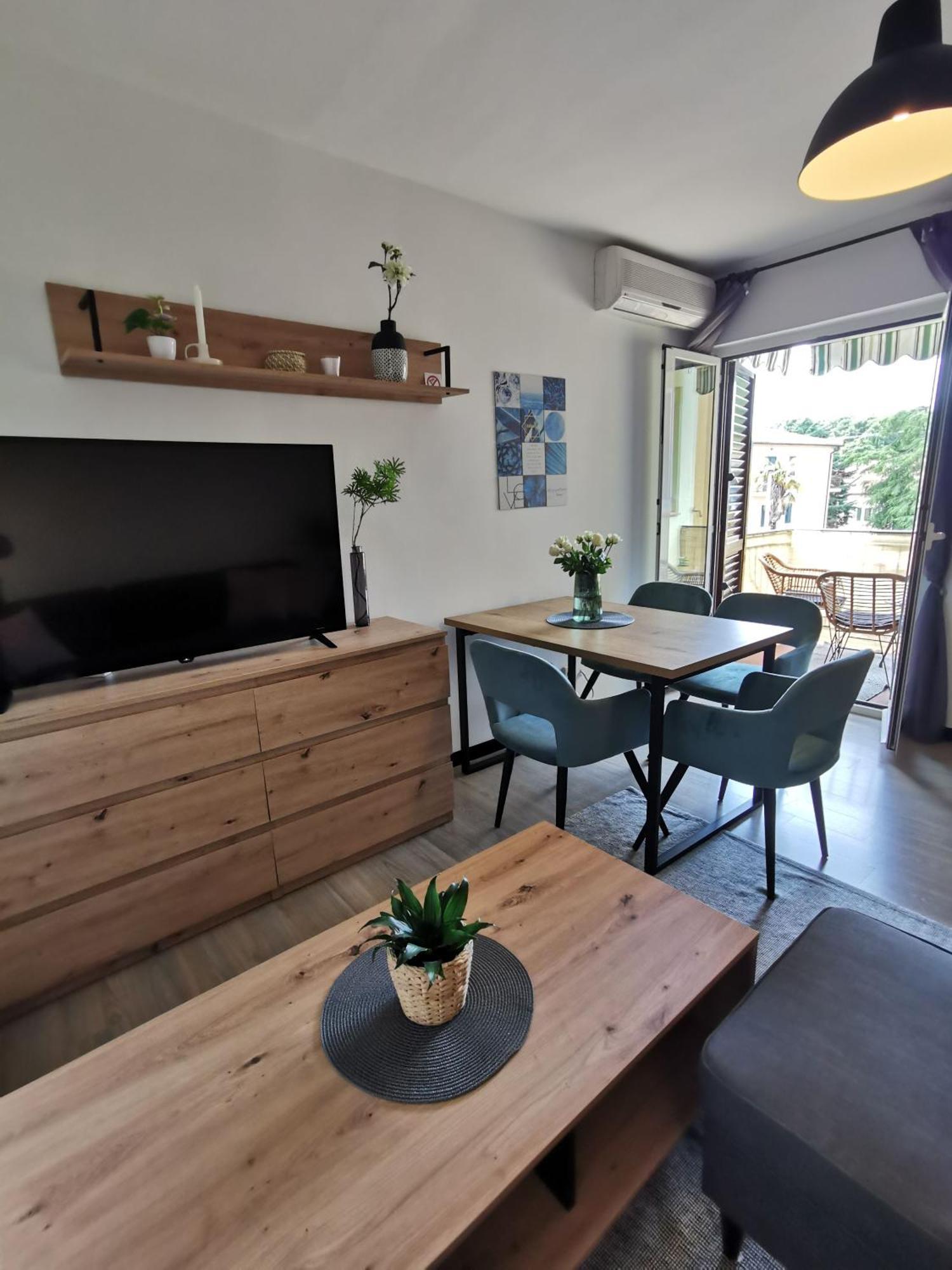 Apartment Summer Escape
